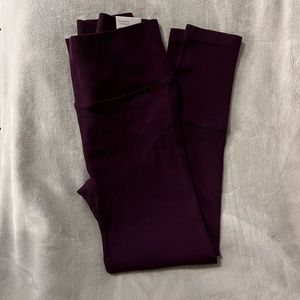 NWT Victoria’s Secret Seamless 7/8 Tight